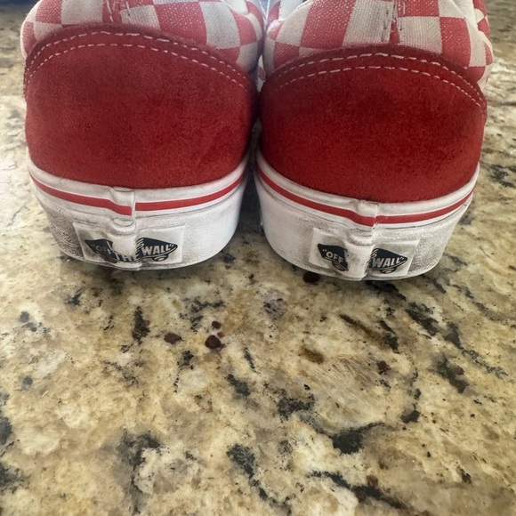 Vans Red and White Suede Sneakers Womens size 6.5 men's size 5 - Picture 4 of 5